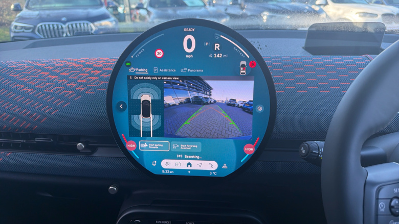 MINI Aceman 160kW SE Classic 54kWh 5dr Auto Electric Hatchback